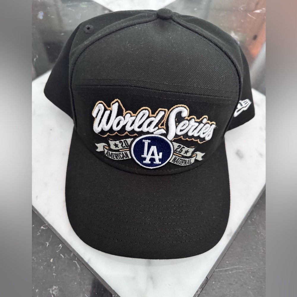 World Series 2025 baseball cap Black